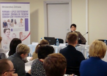 Pani Małgorzata Str&oacute;żyk - Kaczyńska - Zastępca Dyrektora w Departamencie Funduszy Europejskich na Konferencji otwierającej w Warszawie 