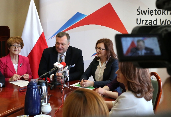 Na zdjęciu MInister Tombarkiewicz w Kielcach